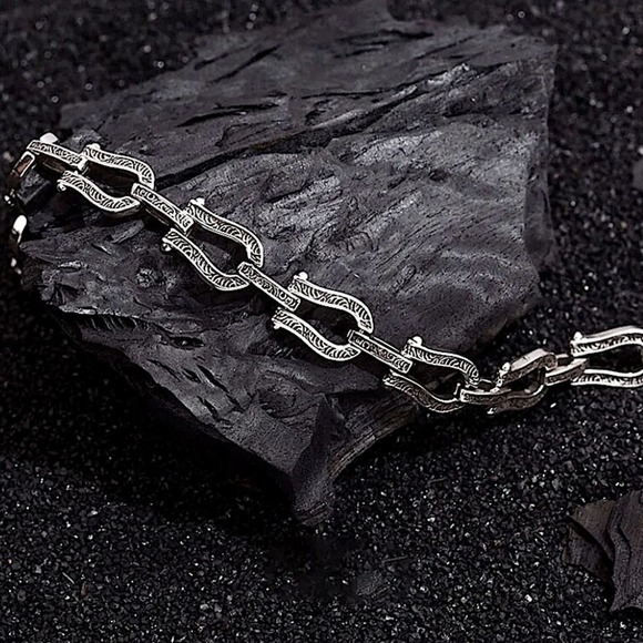 Sterling Silver Horseshoe engraved Bracelet HorseBit Snaffle Bit D Ring Stirrup - Picture 4 of 4